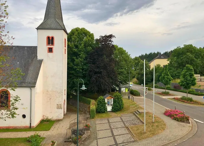 Apartment In Near Trier & Nature Park Pellingen